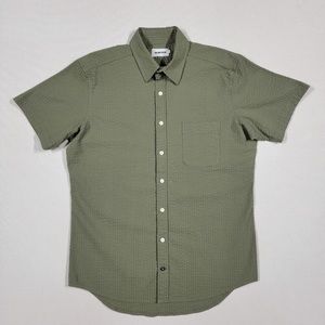 Taylor Stitch Short Sleeve California in Olive Seersucker 40/M